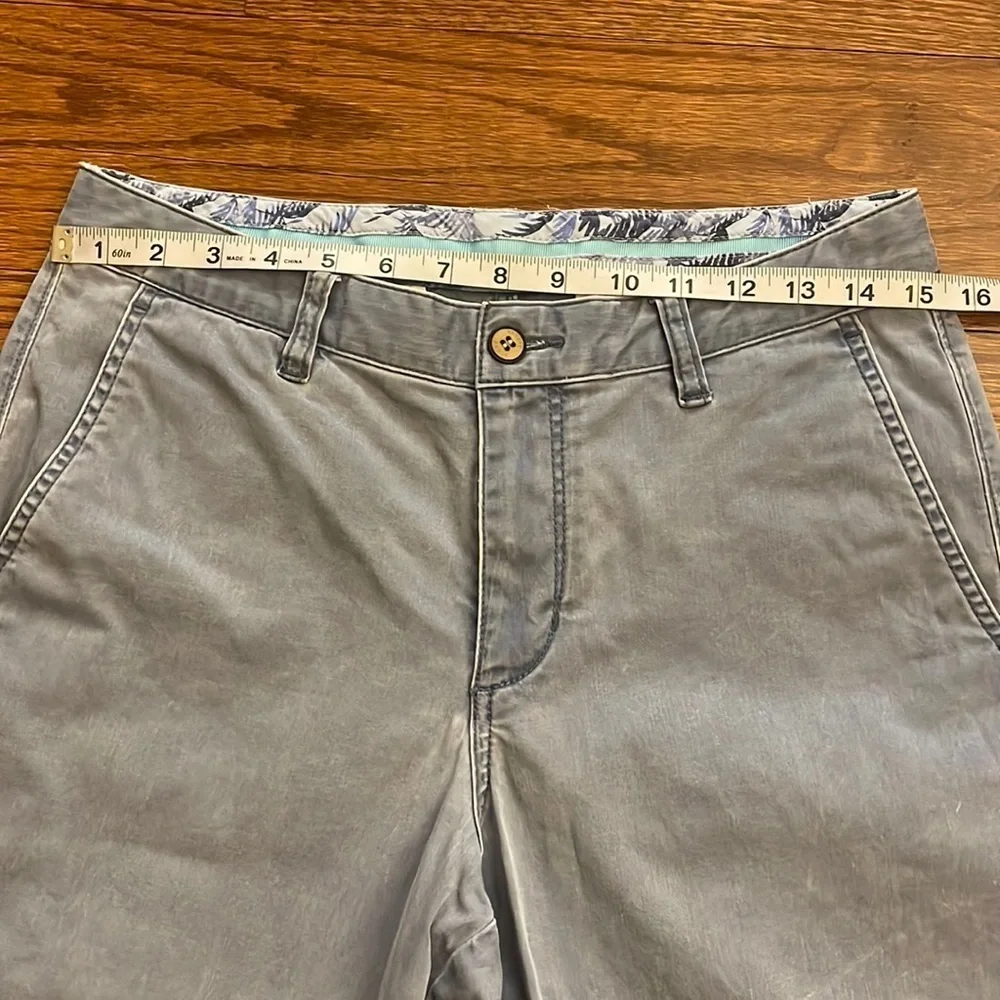 TOMMY BAHAMAS men’s preppy chino shorts distressed blue 30 waist cotton tencel